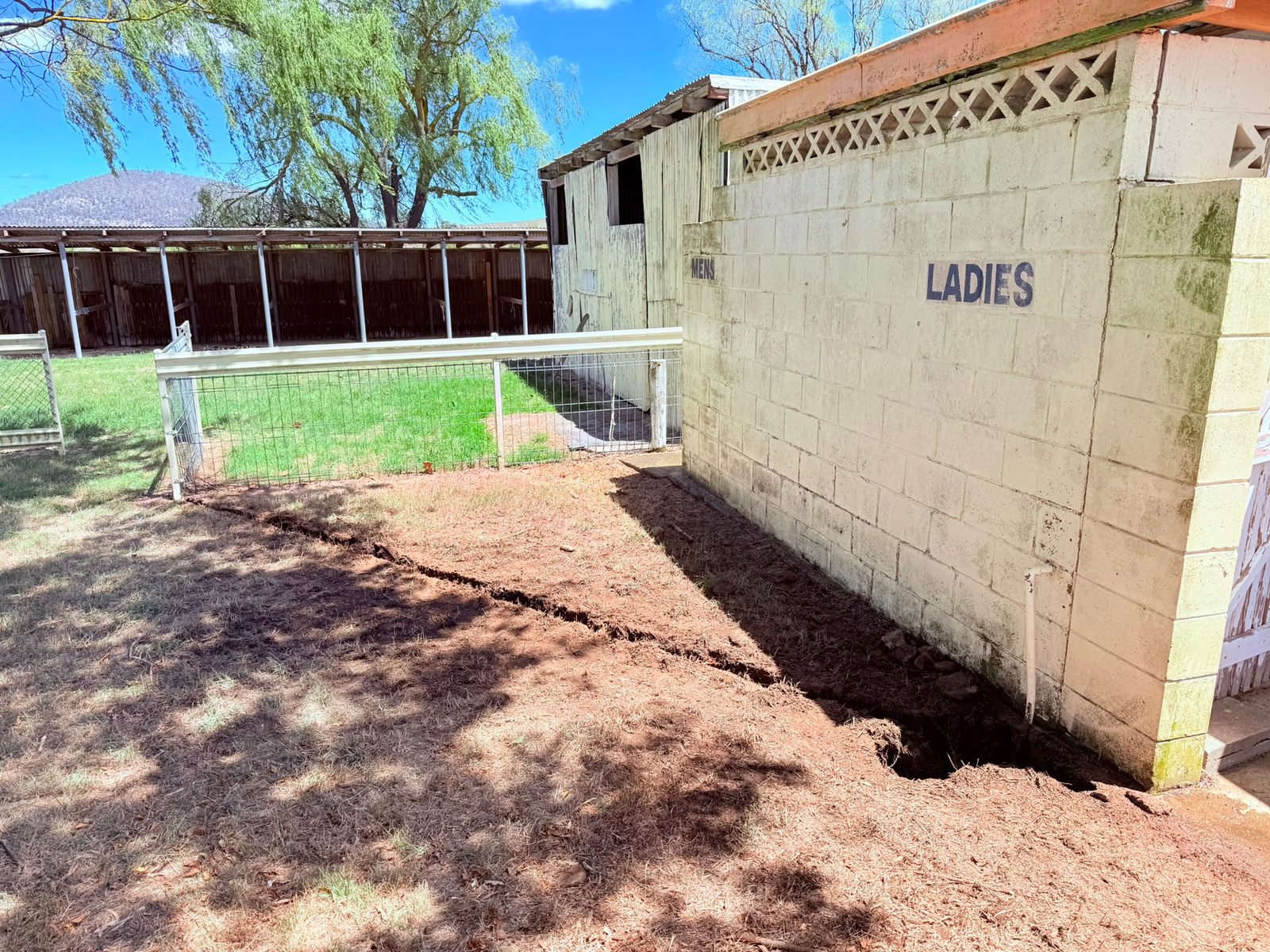 Trenching, Bungendore NSW
